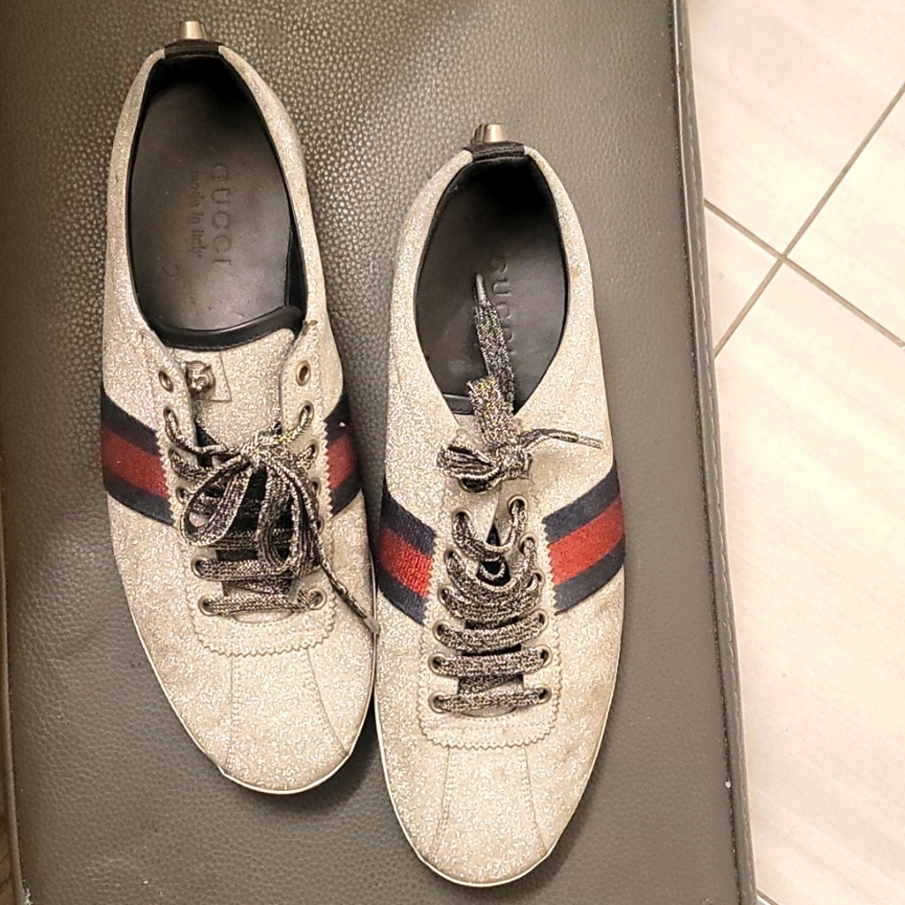 Size 11 Gucci sneaker